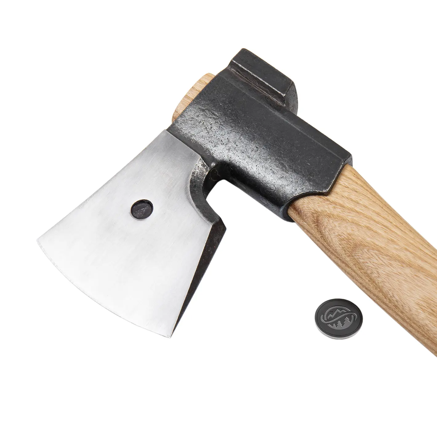 anika "eger l" axe with leather sheath